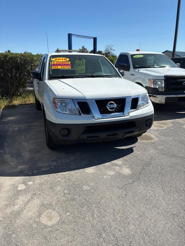 Nissan Frontier S King Cab I4 5MT 2WD 2019
