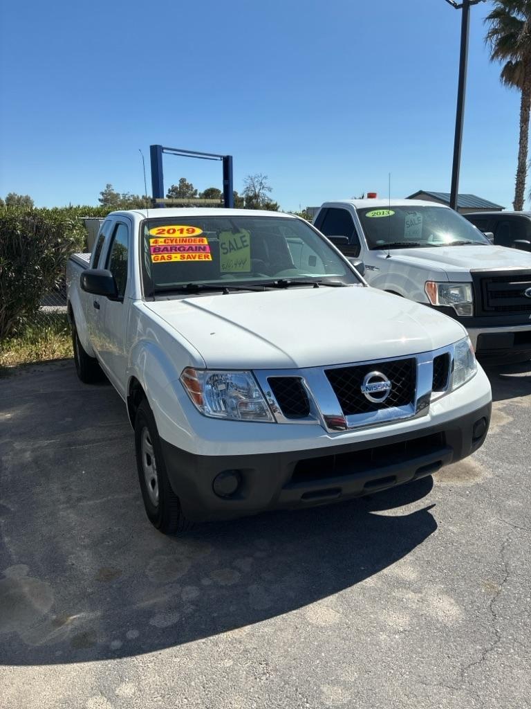 Nissan Frontier S King Cab I4 5MT 2WD 2019