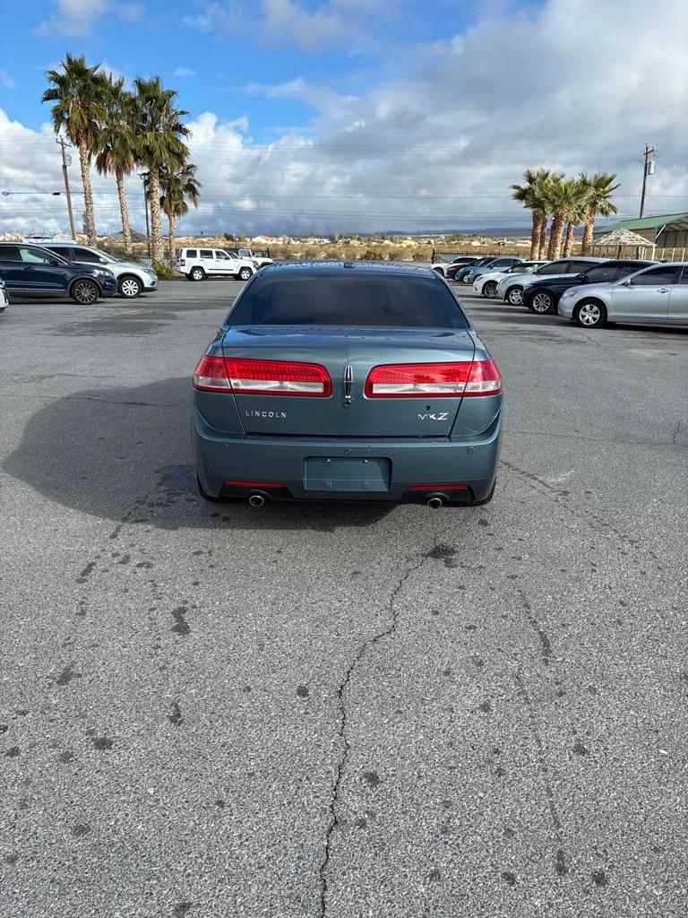 Lincoln MKZ FWD 2011