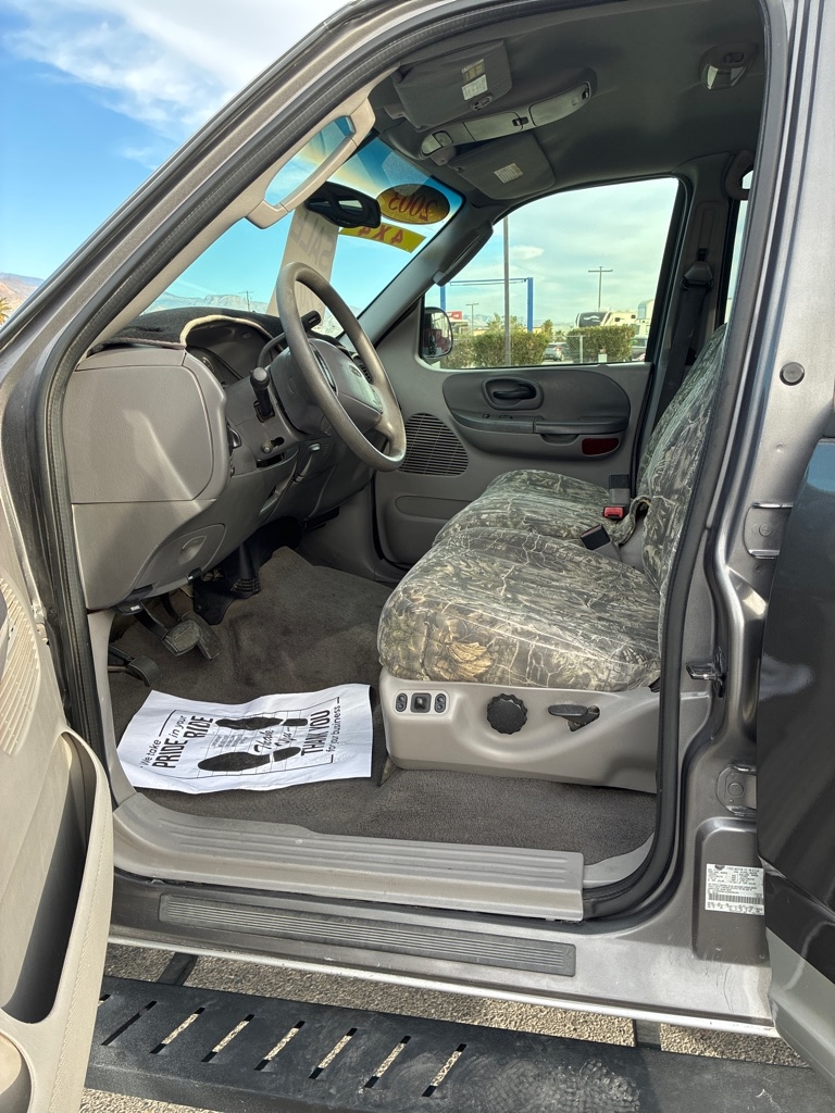 Ford F-150 XLT SuperCrew 4WD 2003