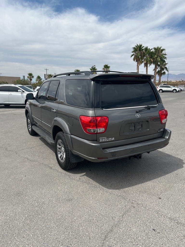 Toyota Sequoia Limited 2WD 2005