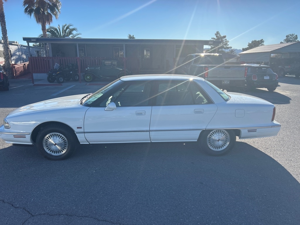 Oldsmobile Ninety Eight Regency Elite Series I 1996