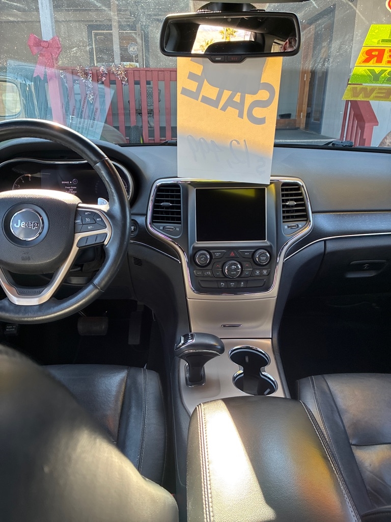 Jeep Grand Cherokee Limited 2WD 2015