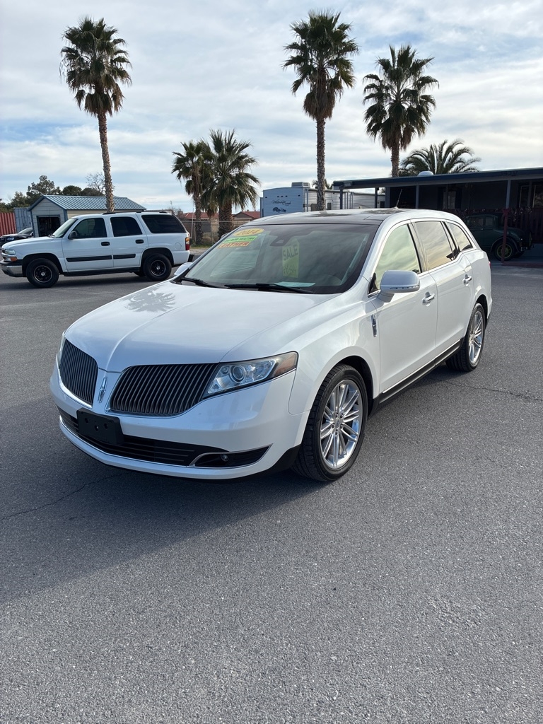 2014 Lincoln MKT 3.5L with EcoBoost AWD