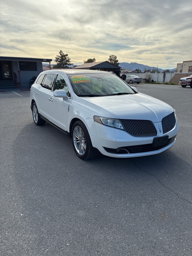 Lincoln MKT 3.5L with EcoBoost AWD 2014