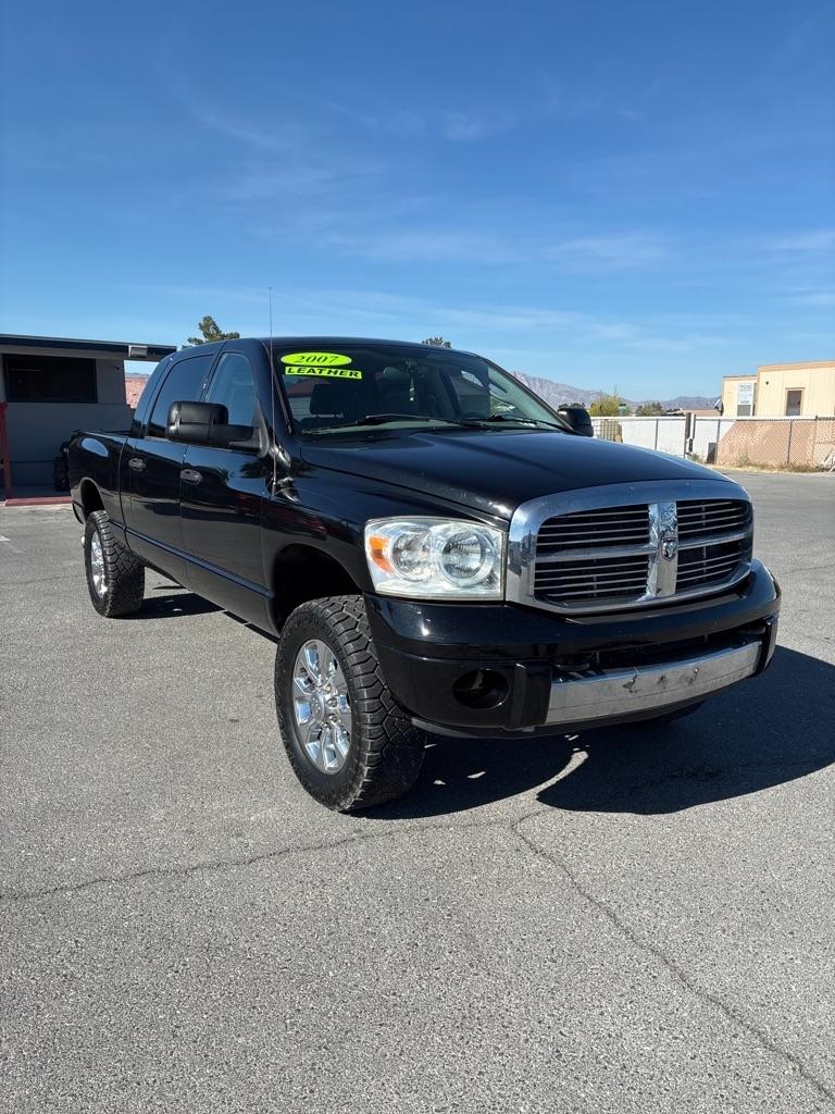 Dodge Ram 2500 SLT Mega Cab 4WD 2007