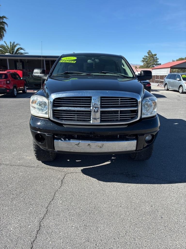 Dodge Ram 2500 SLT Mega Cab 4WD 2007