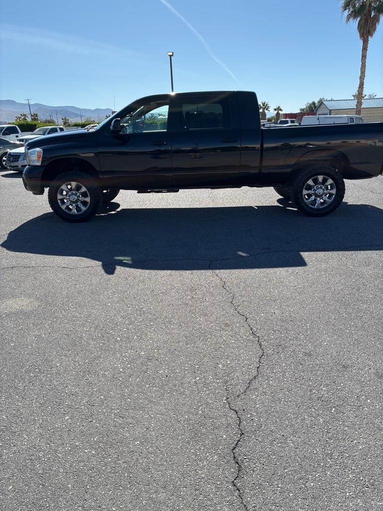 Dodge Ram 2500 SLT Mega Cab 4WD 2007