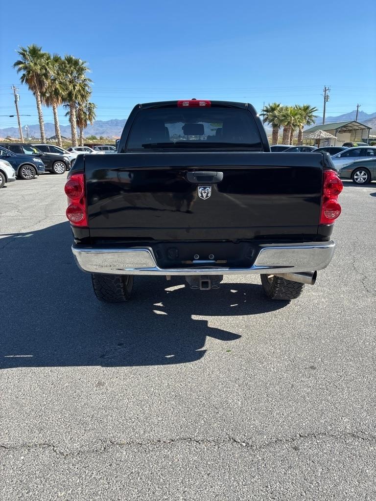 Dodge Ram 2500 SLT Mega Cab 4WD 2007