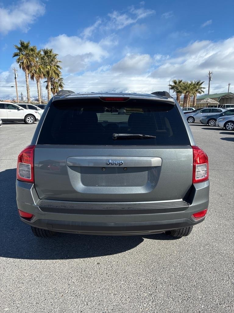 Jeep Compass Sport FWD 2011