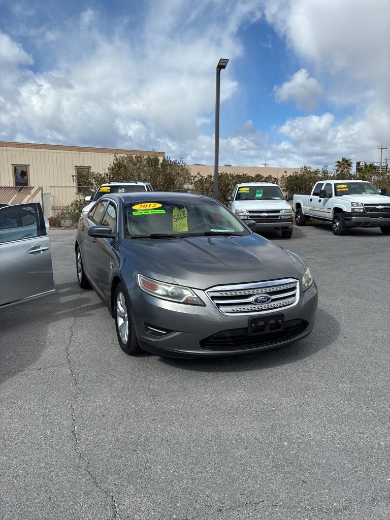 Ford Taurus  2012