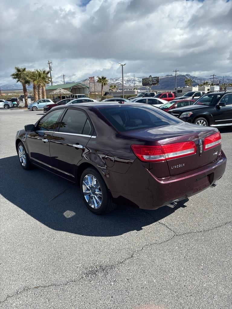 Lincoln MKZ  2011