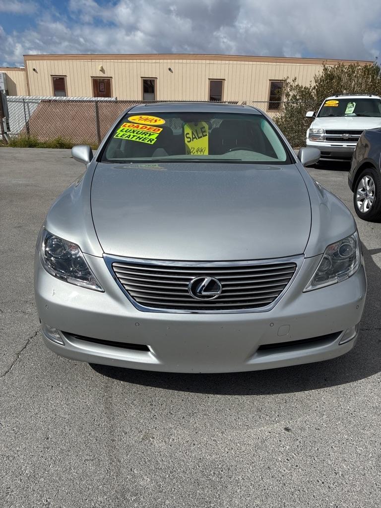 Lexus LS 460 Luxury Sedan 2008