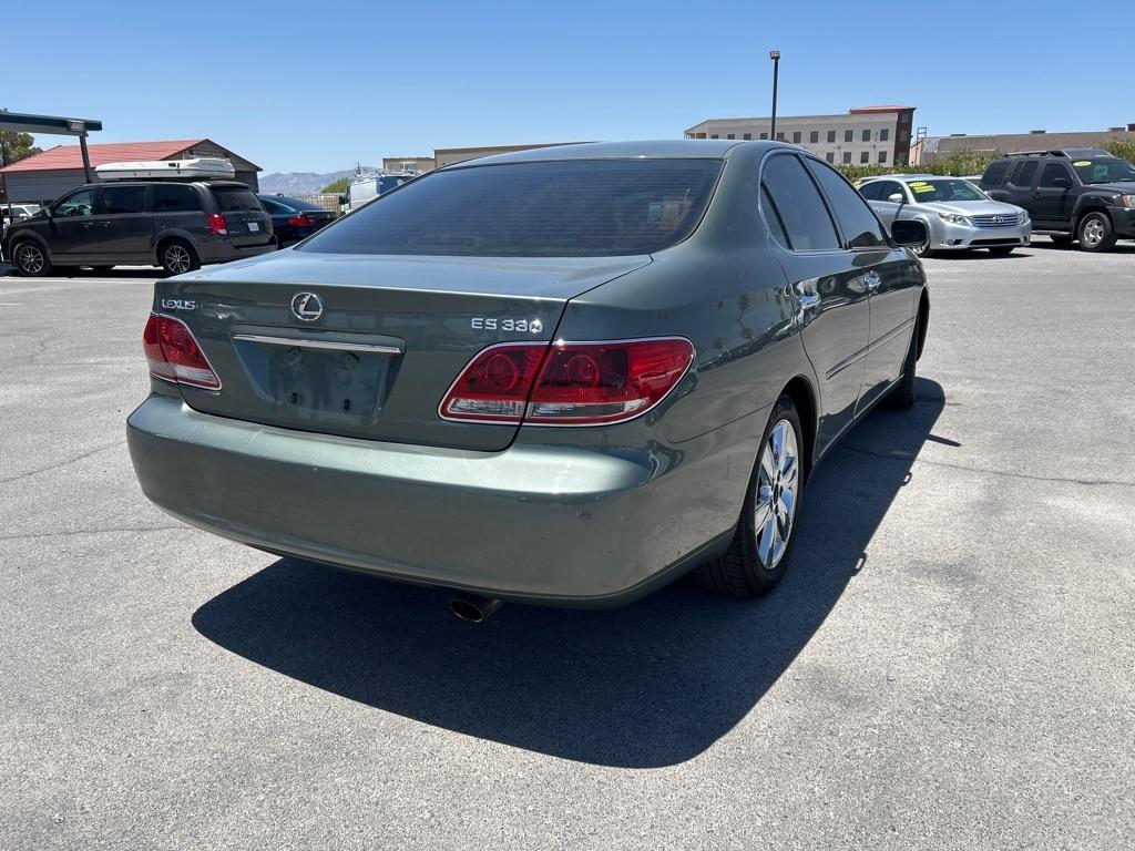 Lexus ES 330 Sedan 2005
