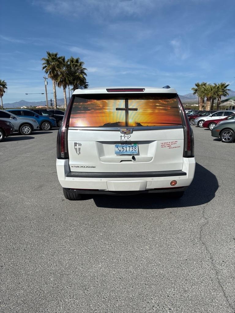 Cadillac Escalade Platinum 4WD 2016