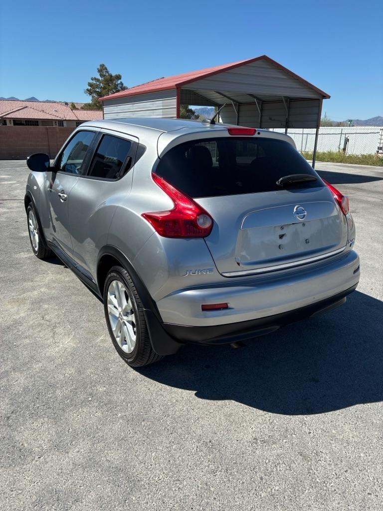 Nissan Juke S AWD 2012