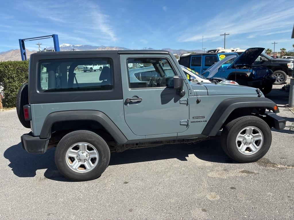 Jeep Wrangler Sport 4WD 2014