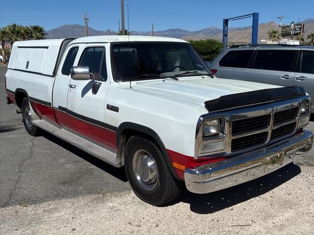 White 1993 Dodge RAM 250 Club Cab LB RWD Pickup Truck Rear-Wheel Drive Automatic