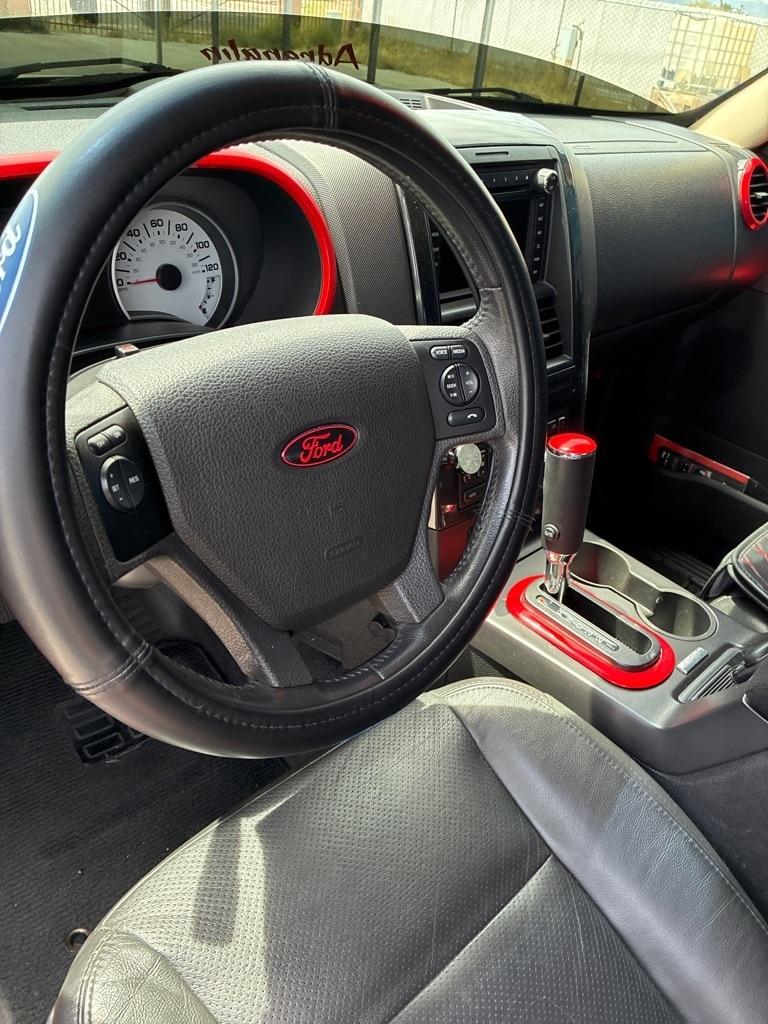 Ford Explorer Sport Trac Limited 4.0L 2WD 2010