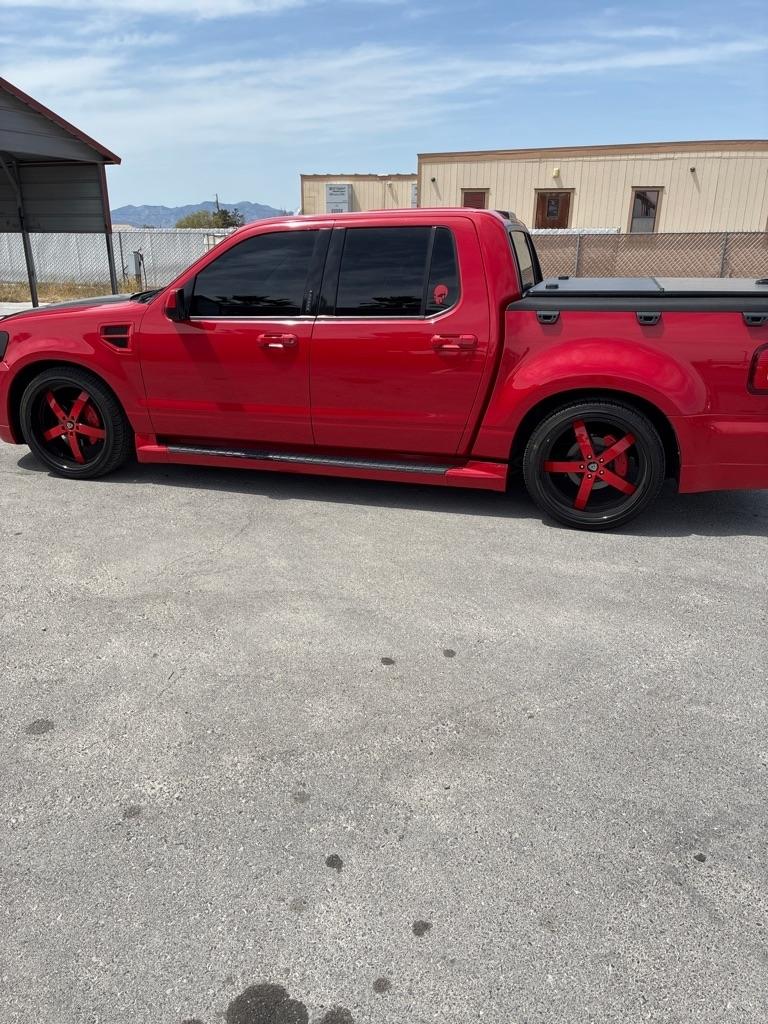 Ford Explorer Sport Trac Limited 4.0L 2WD 2010