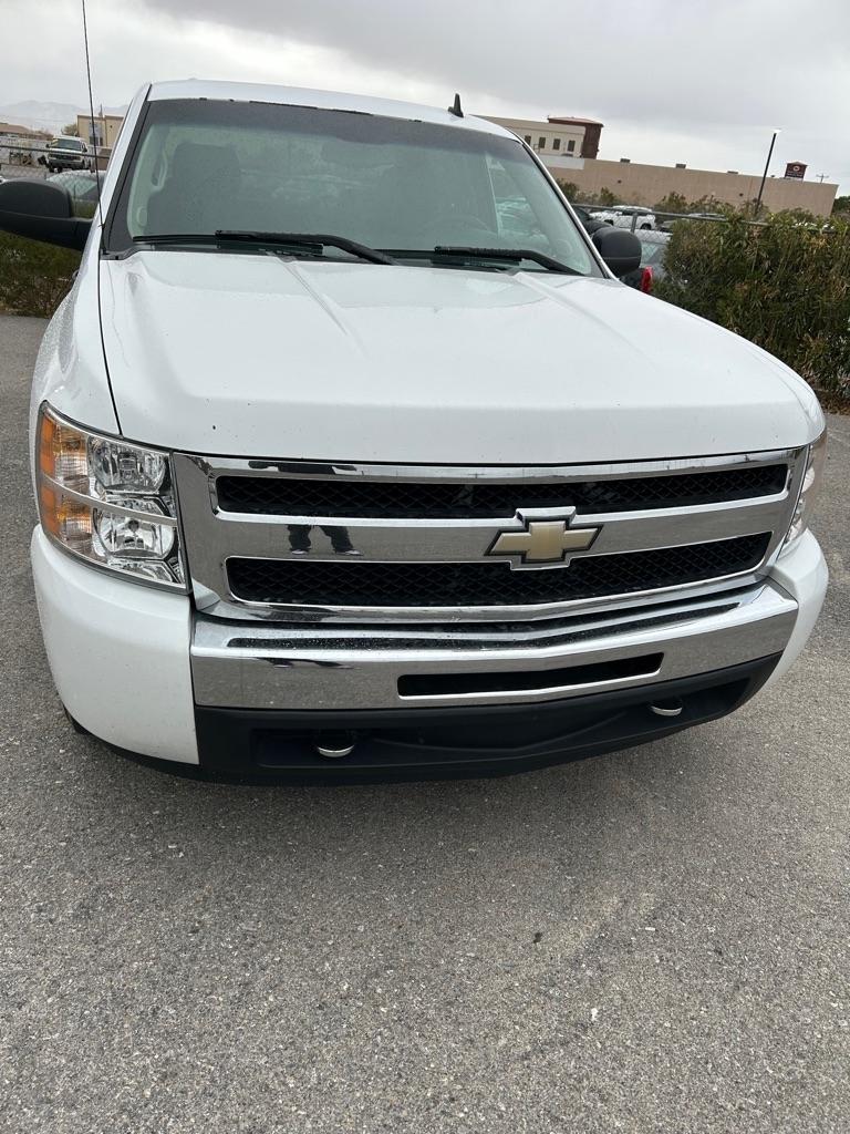 Chevrolet Silverado 1500 LS Crew Cab Short Box 2WD 2011