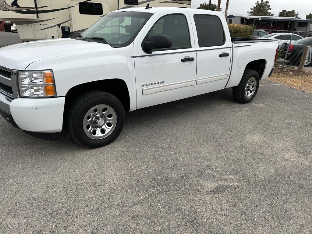 Chevrolet Silverado 1500 LS Crew Cab Short Box 2WD 2011