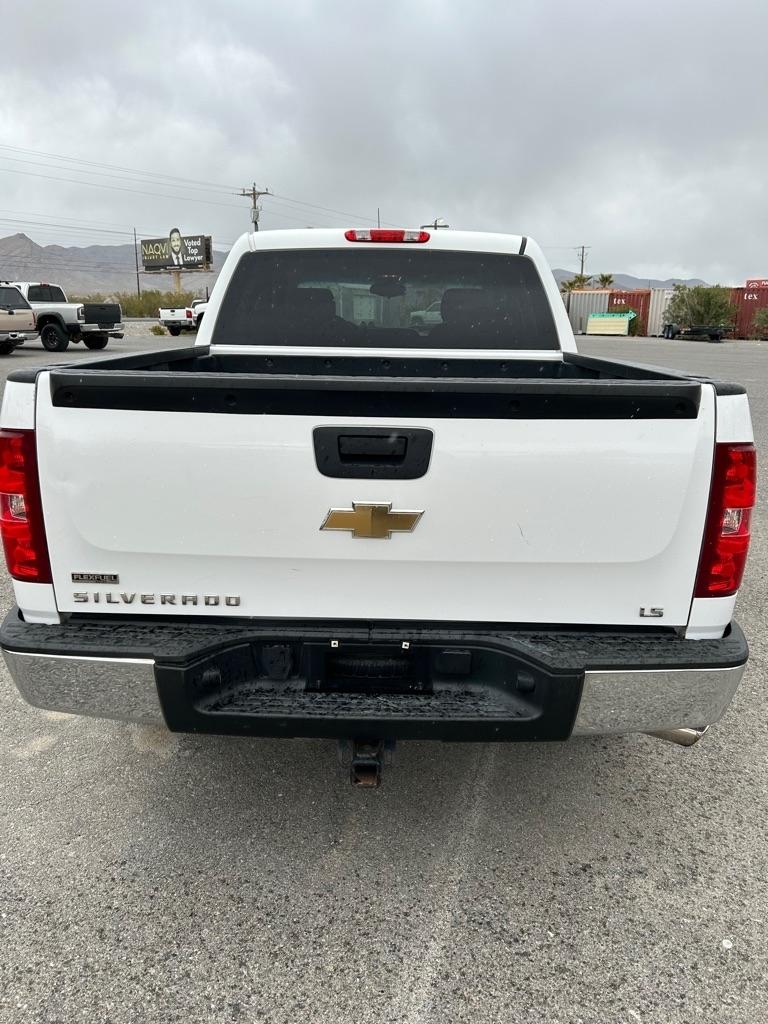 Chevrolet Silverado 1500 LS Crew Cab Short Box 2WD 2011