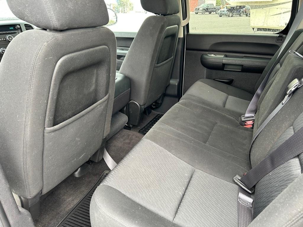 Chevrolet Silverado 1500 LS Crew Cab Short Box 2WD 2011