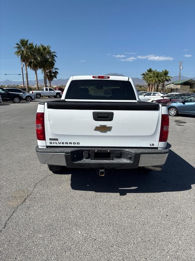 Chevrolet Silverado 1500 LS Crew Cab Short Box 2WD 2011