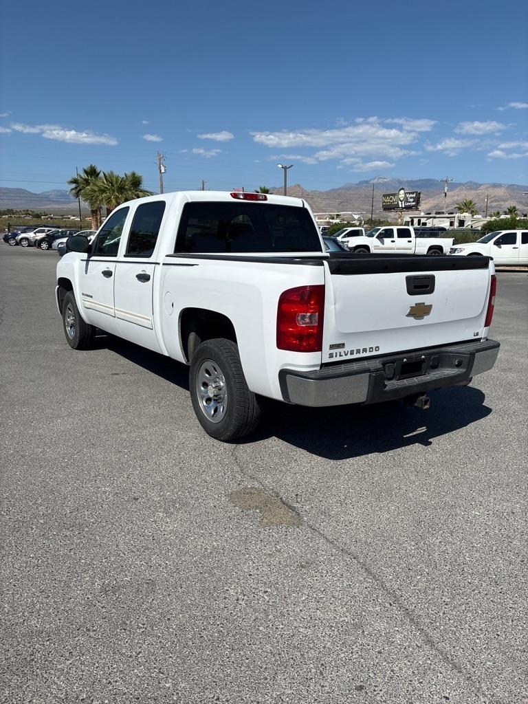 Chevrolet Silverado 1500 LS Crew Cab Short Box 2WD 2011