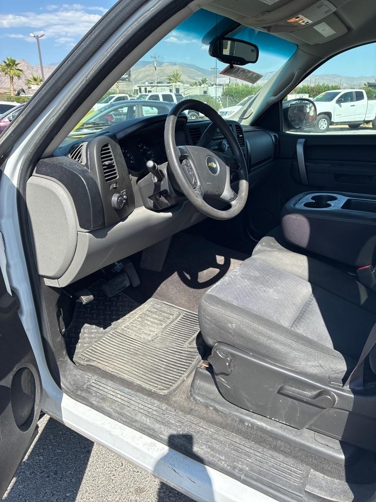 Chevrolet Silverado 1500 LS Crew Cab Short Box 2WD 2011