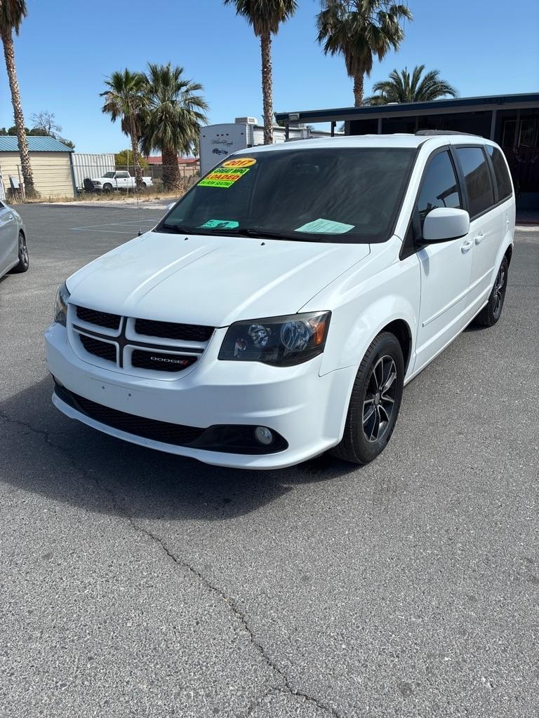 2017 Dodge Grand Caravan GT's photo
