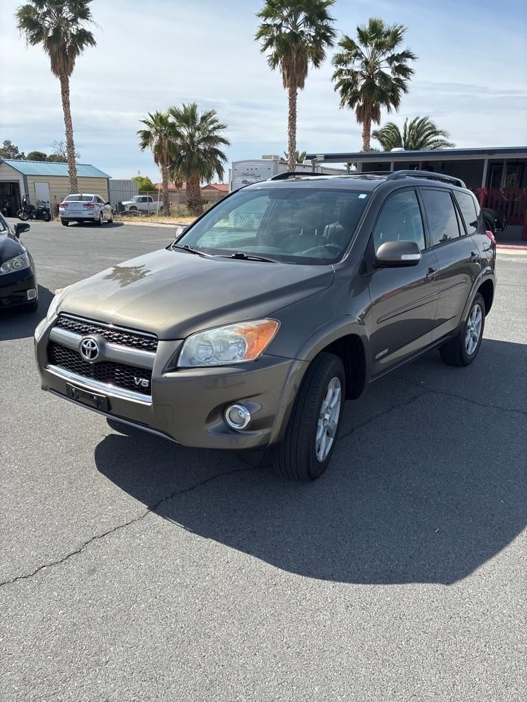 Toyota RAV4 Limited V6 2WD 2012