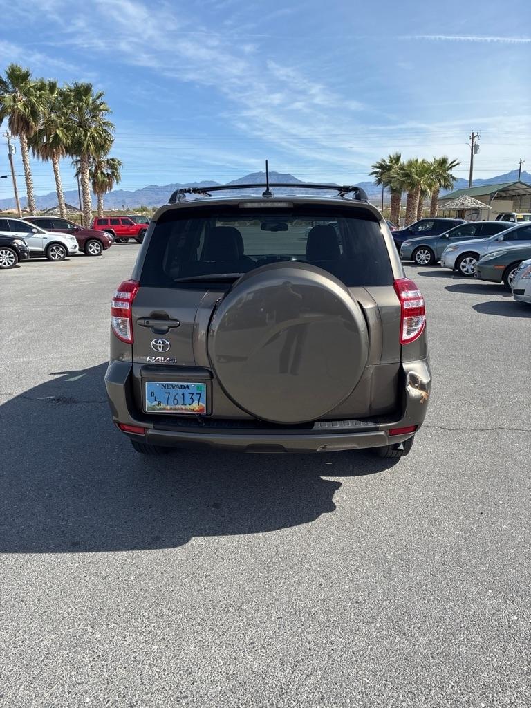 Toyota RAV4 Limited V6 2WD 2012