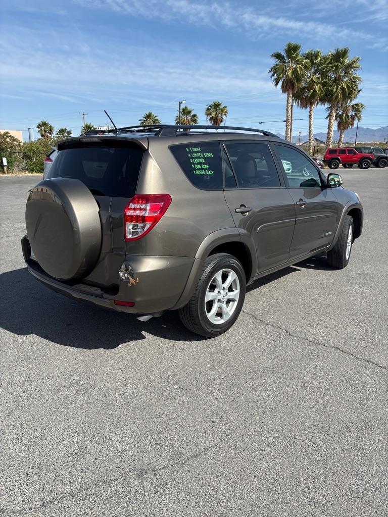 Toyota RAV4 Limited V6 2WD 2012