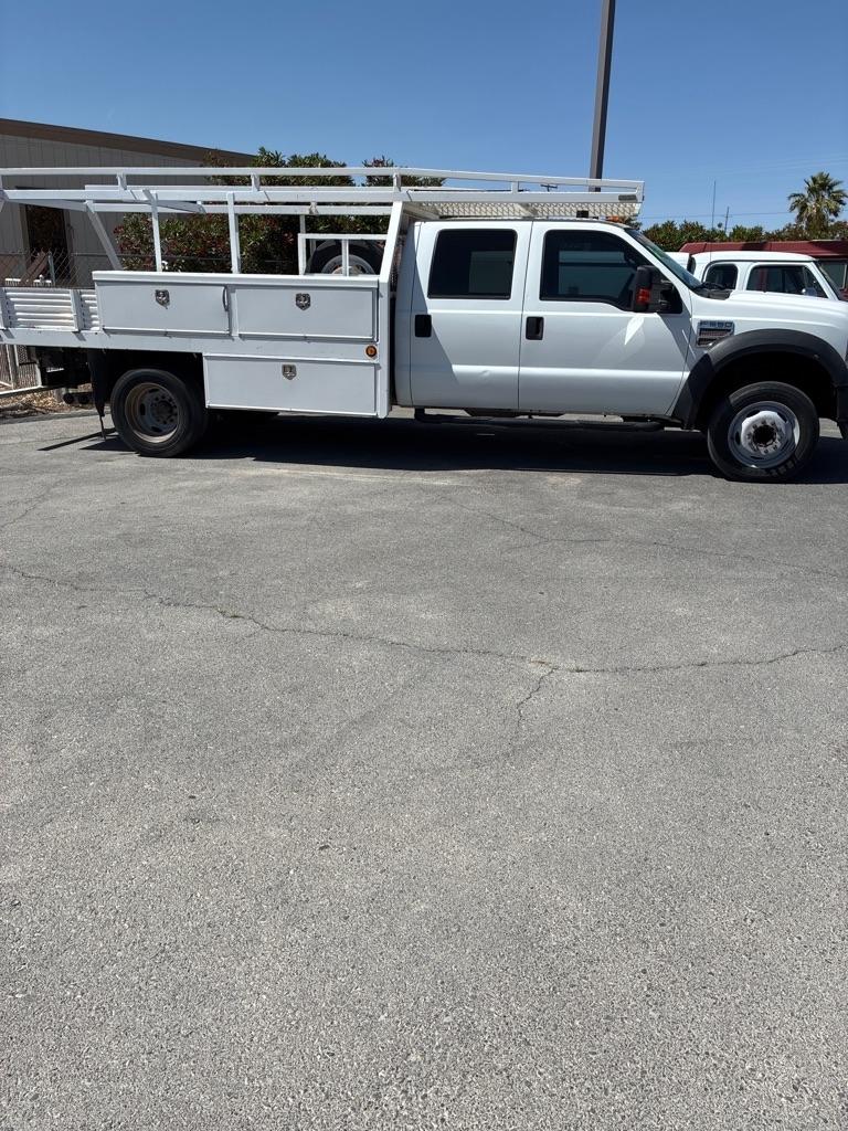 Ford F-550 Crew Cab DRW 2WD 2010