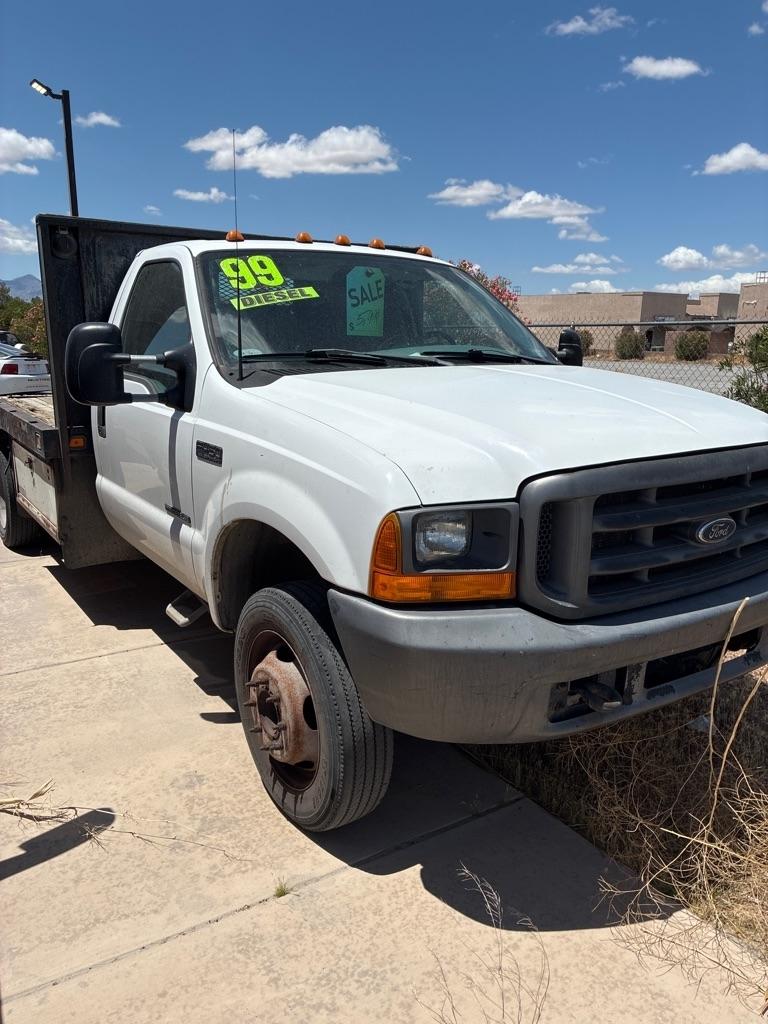 1999 Ford F-450's photo