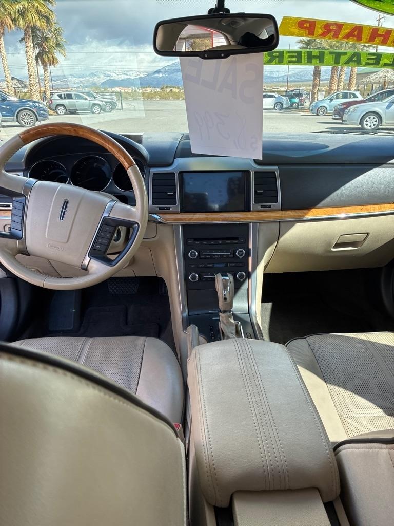 Lincoln MKZ FWD 2011