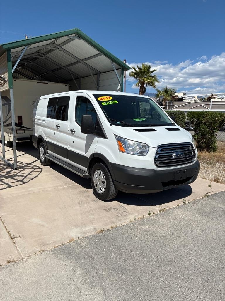 Ford Transit 250 Van Low Roof 60/40 Pass.130-in. WB 2017
