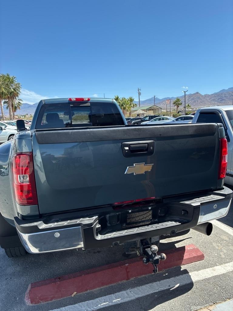 Chevrolet Silverado 3500HD LTZ Crew Cab  4WD 2011
