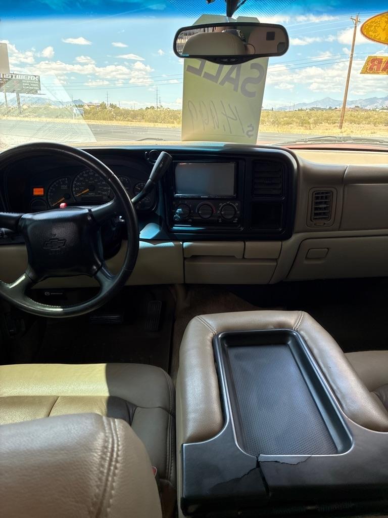 Chevrolet Tahoe  2001