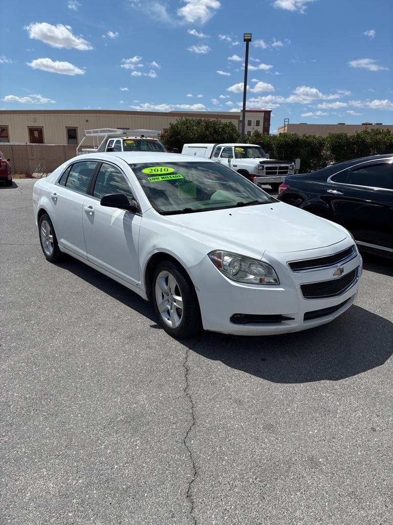 Chevrolet Malibu LS 2010