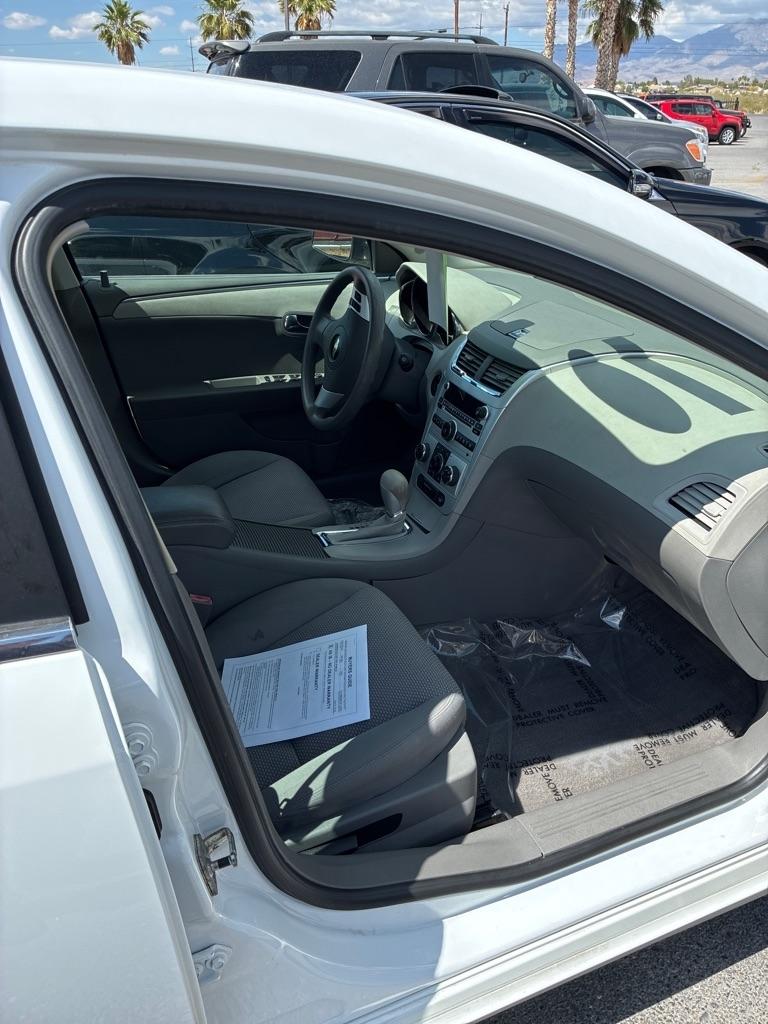 Chevrolet Malibu LS 2010