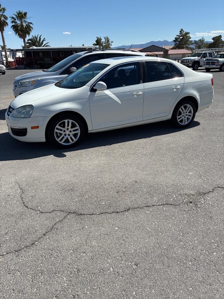 Volkswagen Jetta 2.5L w/ Pkg. 1 & Sunroof 2007