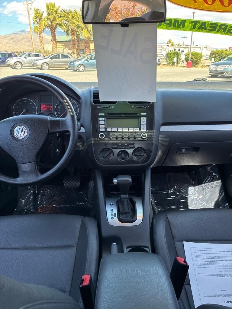 Volkswagen Jetta 2.5L w/ Pkg. 1 & Sunroof 2007