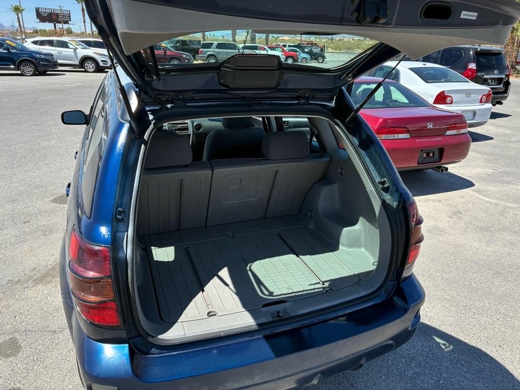 Pontiac Vibe Base 2003