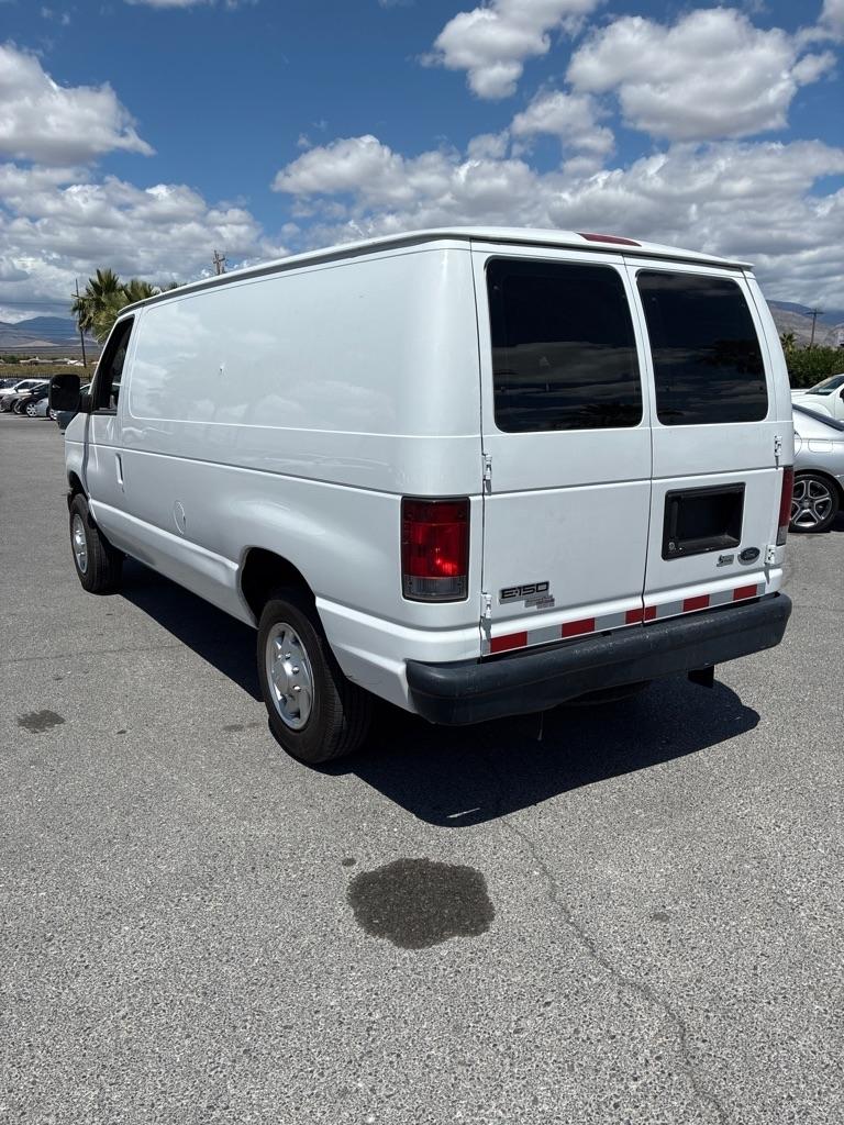 Ford Econoline E-150 2012