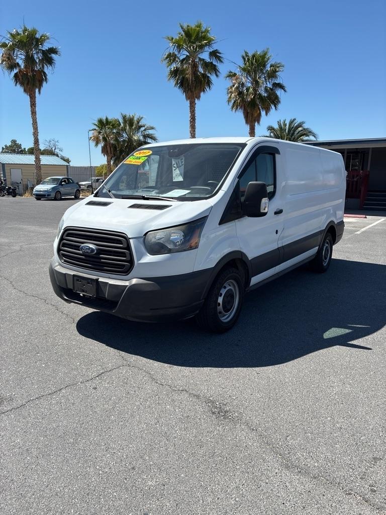 Ford Transit 150 Van Low Roof w/Sliding Pass. 130-in. WB 2017