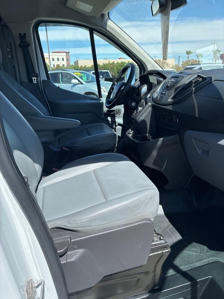 Ford Transit 150 Van Low Roof w/Sliding Pass. 130-in. WB 2017