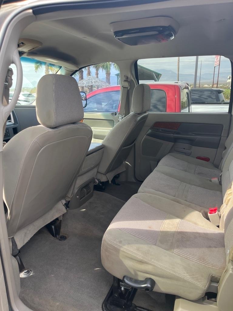 Dodge Ram 2500 Laramie Mega Cab 4WD 2006